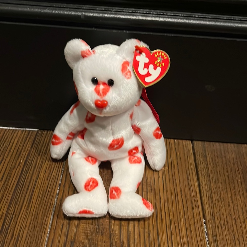 TY Beanie Baby Smooch February 14, 2000